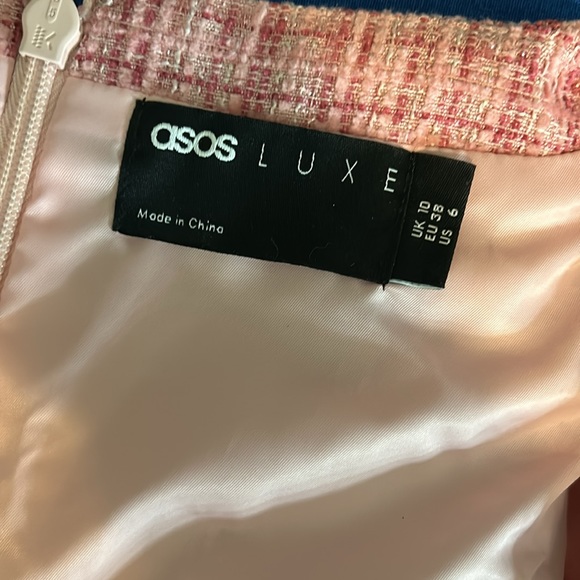 ASOS LUXE boucle mini dress with poplin tiered skirt in pink - Picture 4 of 8